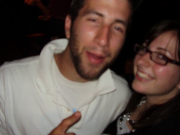 1927879_528668133876_2676_n